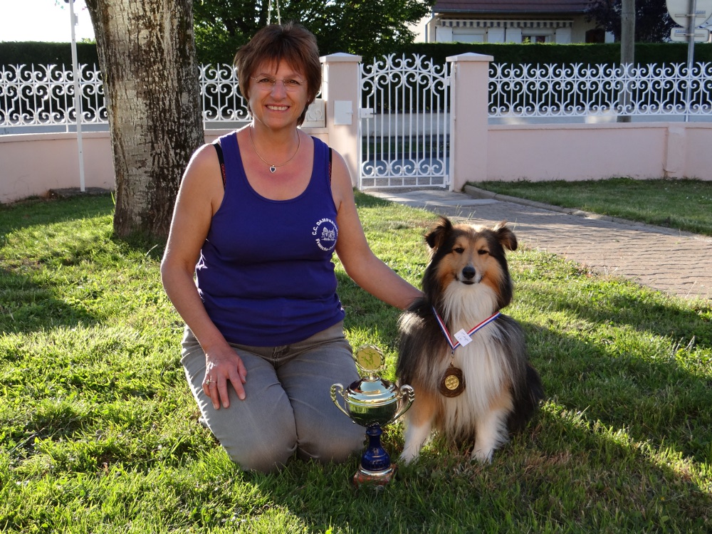 Sylviane et Fly ont obtenu leur 1er degr.
